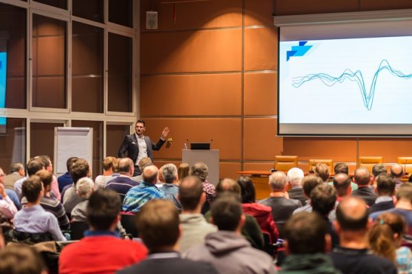 vergaderen grote groep - hrd groep