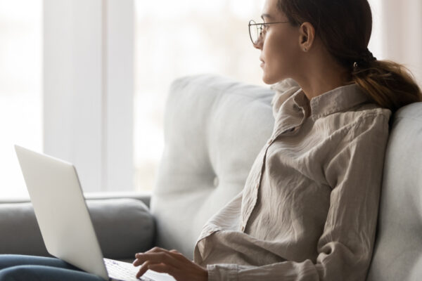 Hoe werk je vanuit huis aan de relatie met werknemers | HRD Groep